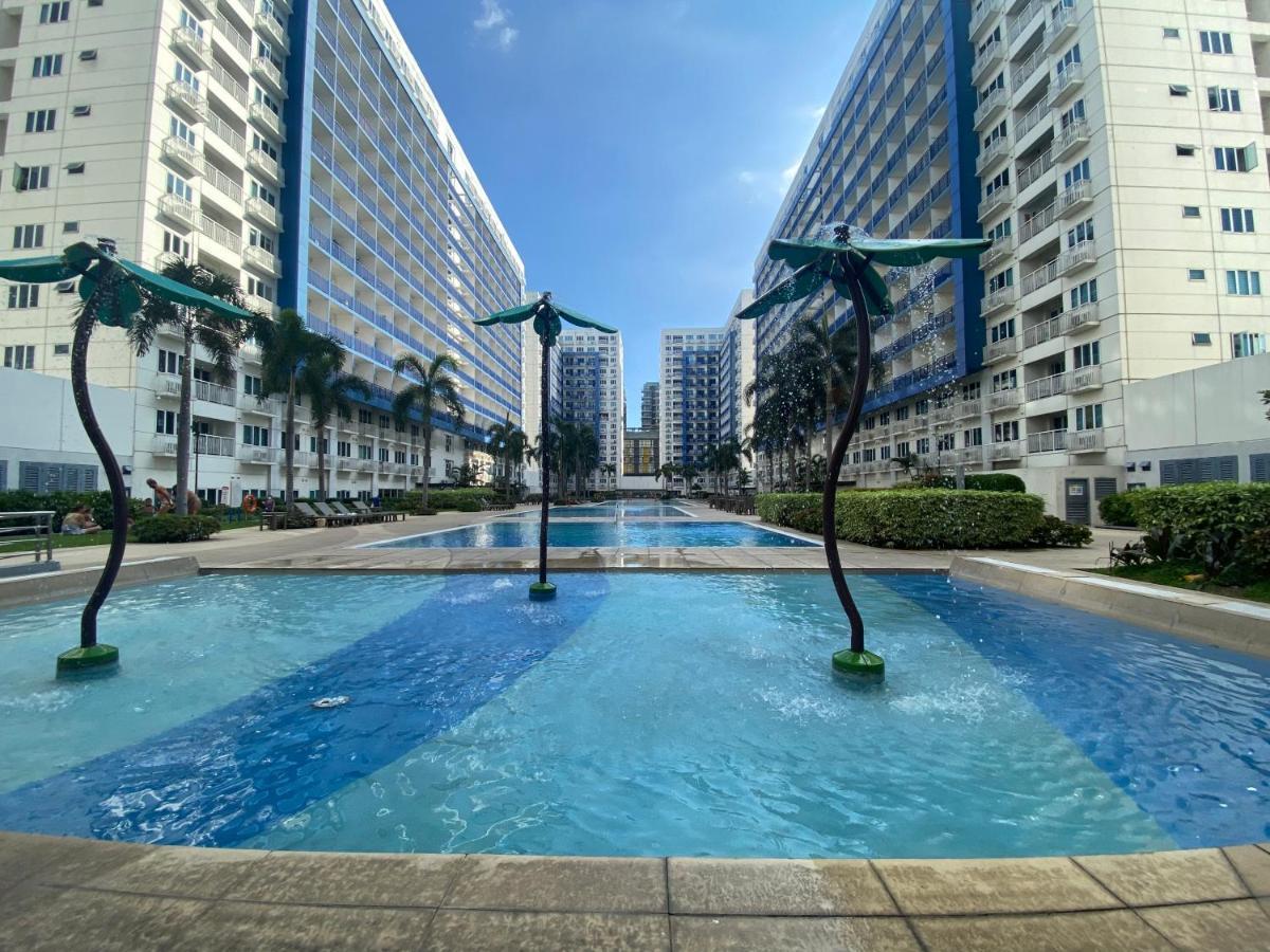Madison'S Place At Sea Moa Manila Exteriör bild