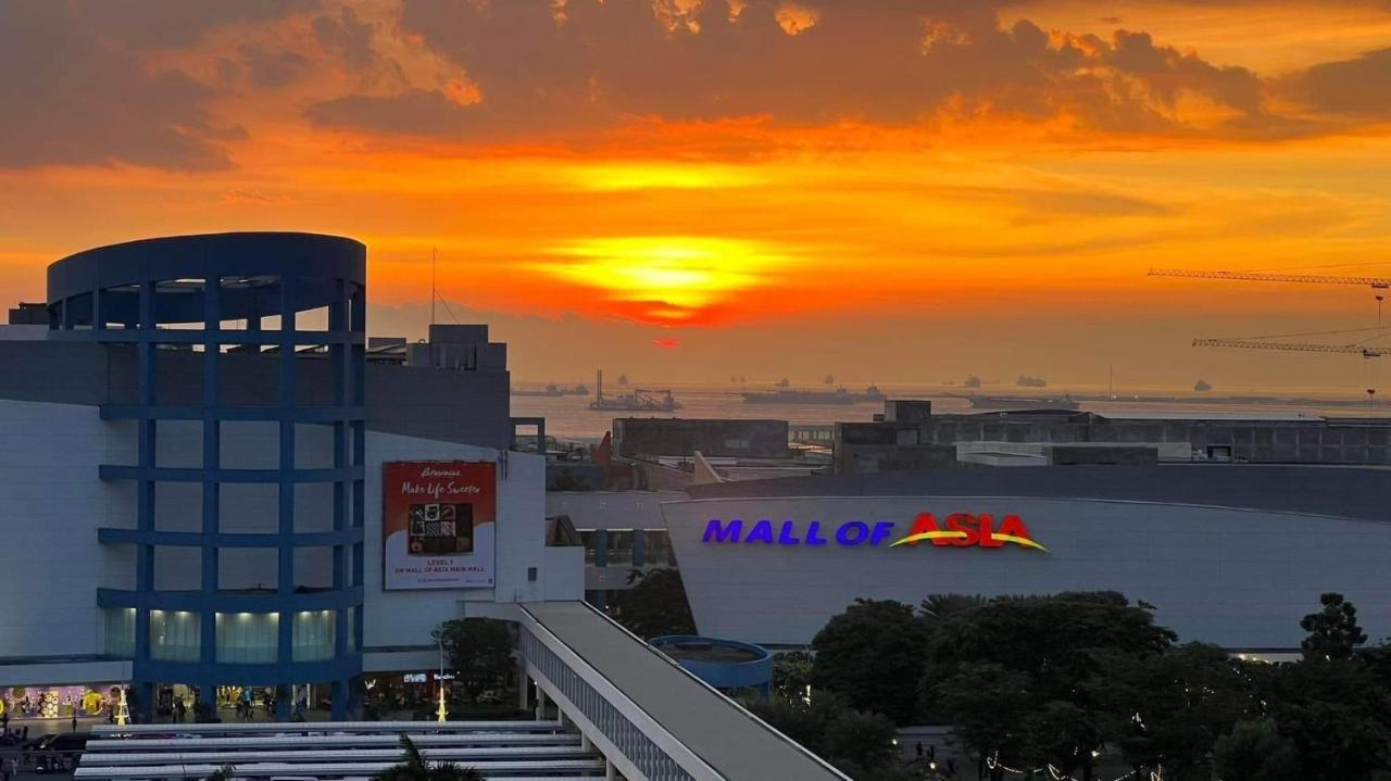 Madison'S Place At Sea Moa Manila Exteriör bild